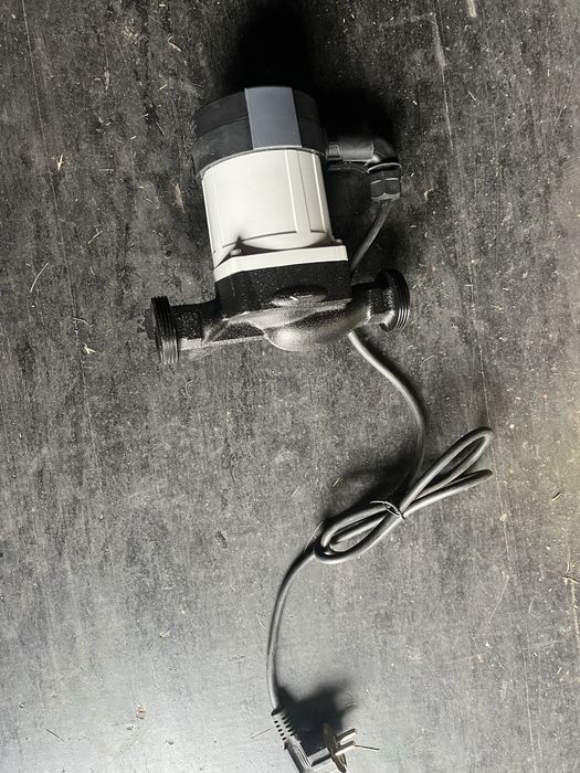 Pompa co ibo ivo 25-60 rozstaw 180mm 45w 6/4cala 1 1/2cala z kablem wtyczka przewodem