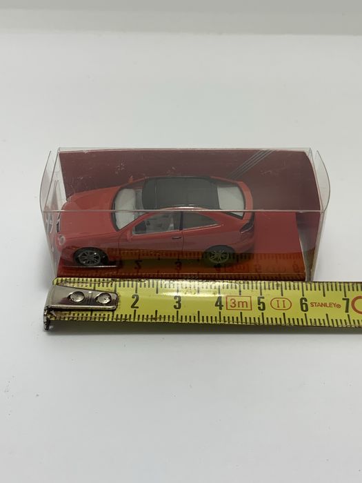 Mercedes C da Herpa escala 1/87