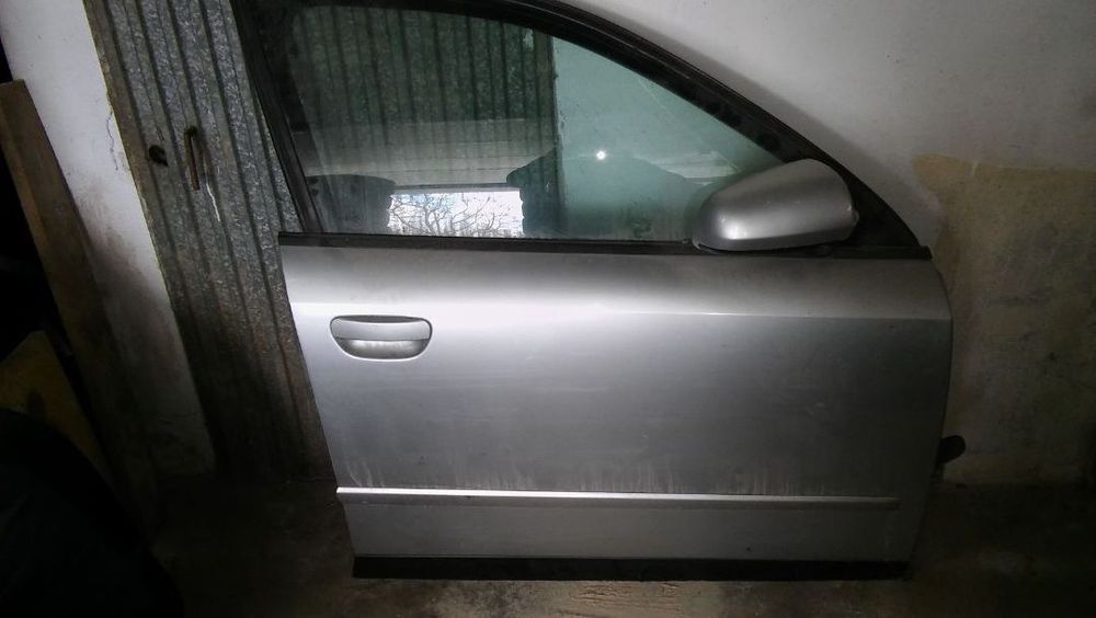 Porta lado passageiro completa audi a4 b6 carrinha