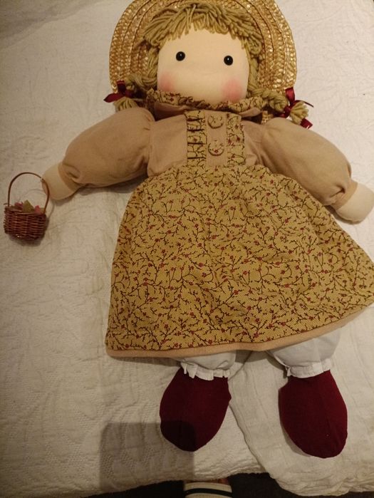 Boneca de trapos nova