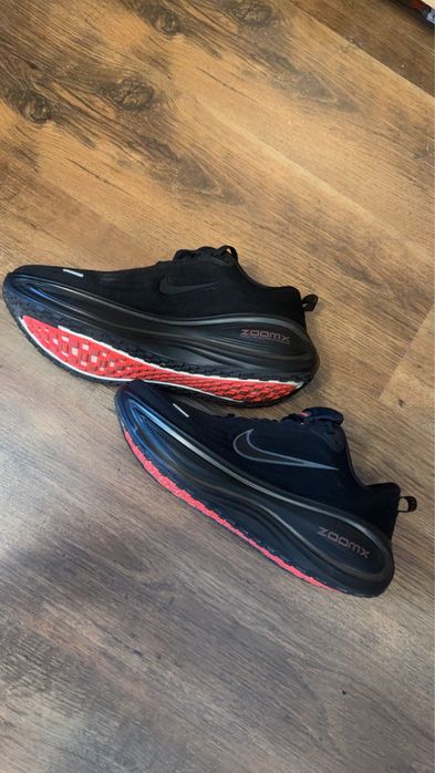 Nike Vomero Plus