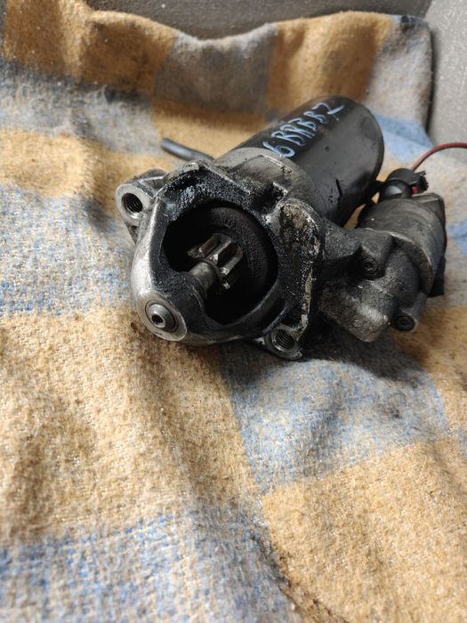 Rozrusznik audi A4 b6 b7 brb 1,9 TDI passat skoda