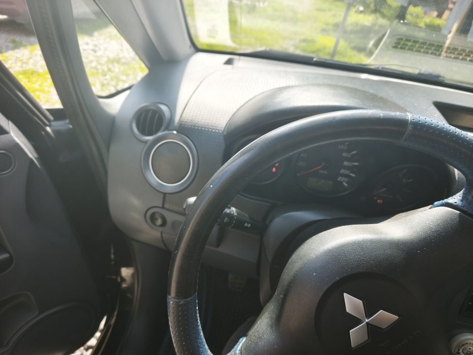 Продам  Mitsubishi colt