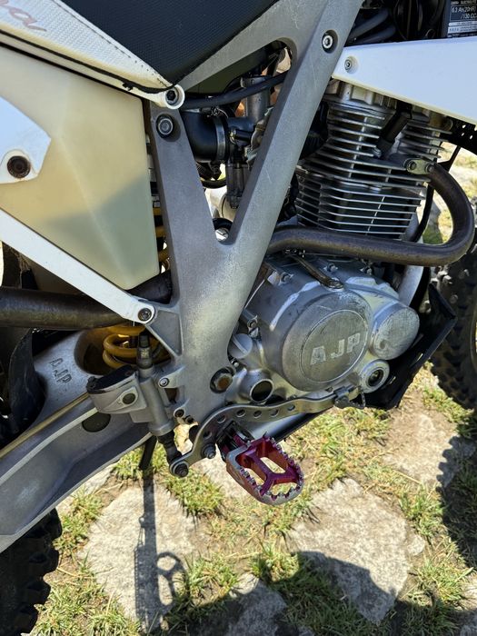 AJP PR4 240 Enduro 2014