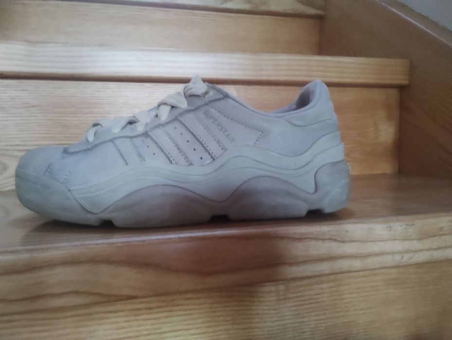 Sprzedam buty adidas super star r38