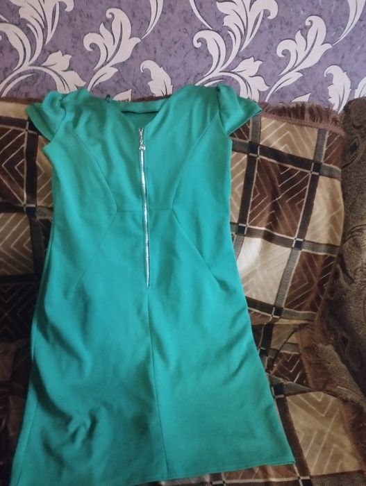 Продам плаття  .