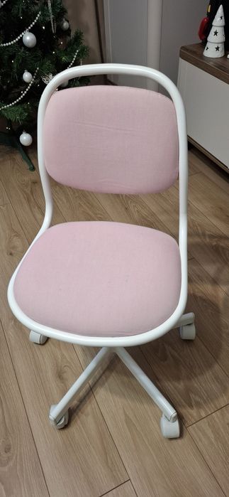 Krzesła dla dzieci IKEA