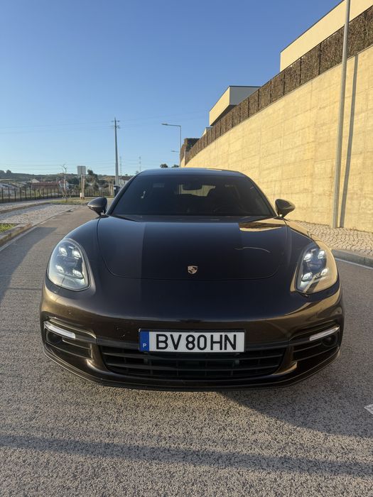 Porsche Panamera sport turismo 4 e-hybrid
