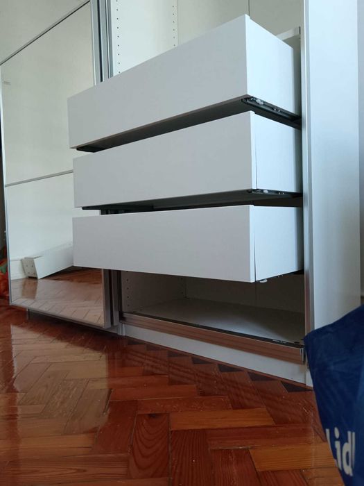 Armário Guarda Fatos para quarto NOVO - último preço