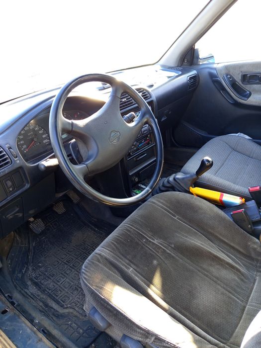 Ніссан санні. 1994 р в. Дизель 2 к.