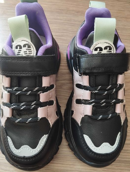 Нові кросівки,кеди на дівчинку 29 розмір 19 см