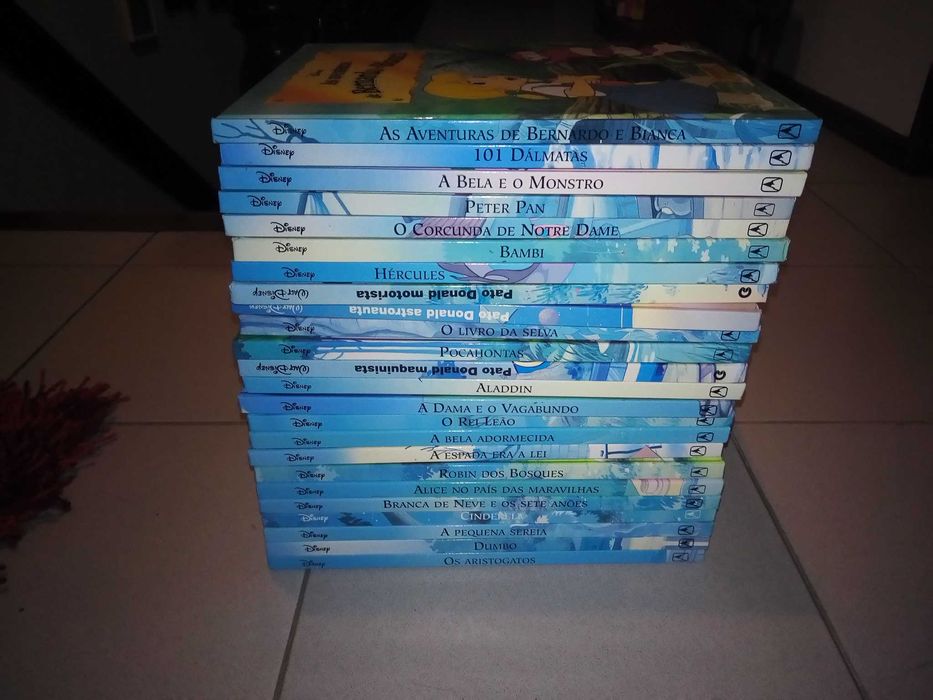 Livros da Disney entre outros