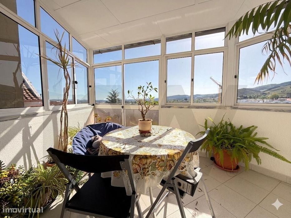 Penthouse T3 no Centro do Fundão: O dobro do potencial com vista para
