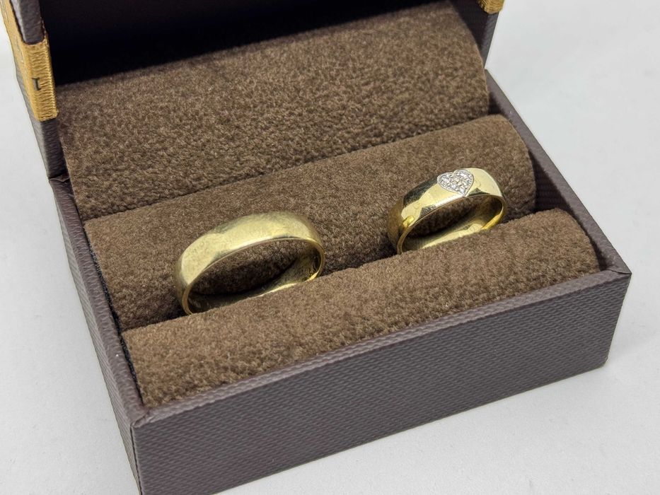 Komplet pięknych złotych obrączek W.KRUK  585 R-21/10 diamenty certyf