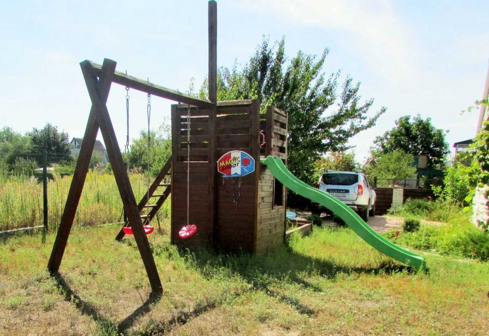 Будинок для відпочинку біля річки та лісу (дача) в с.Літочки