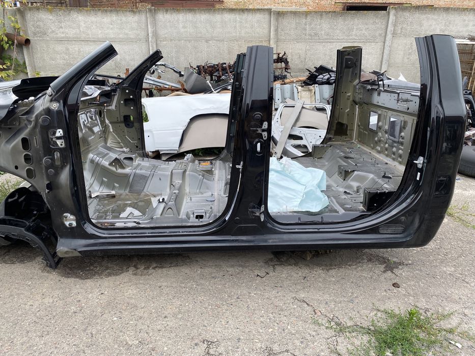 Четвертинна, поріг, четверть, порог, Dodge Ram 1500 2019 5 покоління