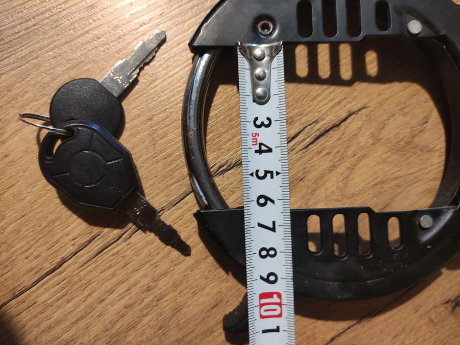 Zapięcie zamknięcie rowerowe  blokada rowerowa podkowa