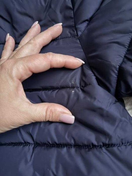 Стильна курточка на дівчинку