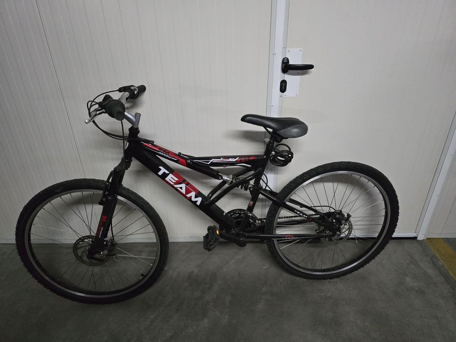 Bicicleta Team como nova