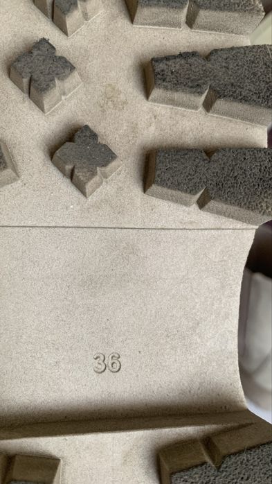 Продам ботінки челсі