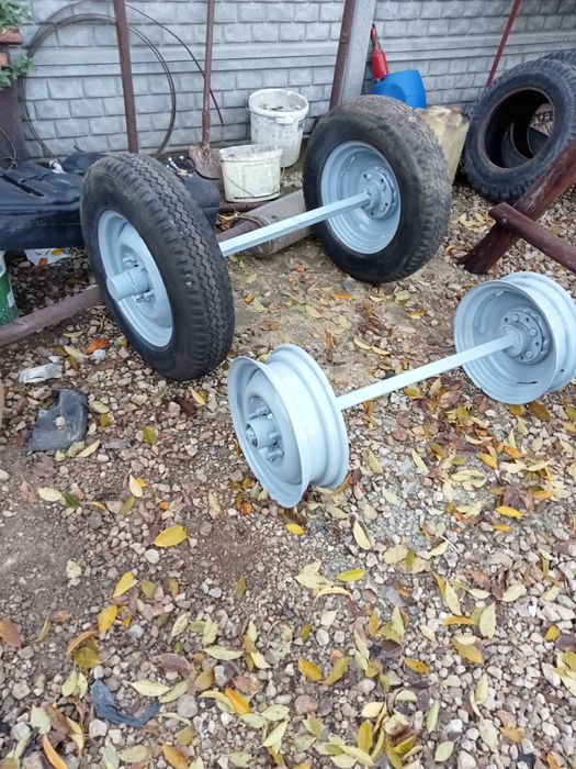 Oś do przyczepy rolniczej