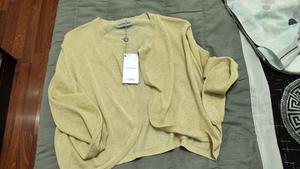 Vendo bolero novo