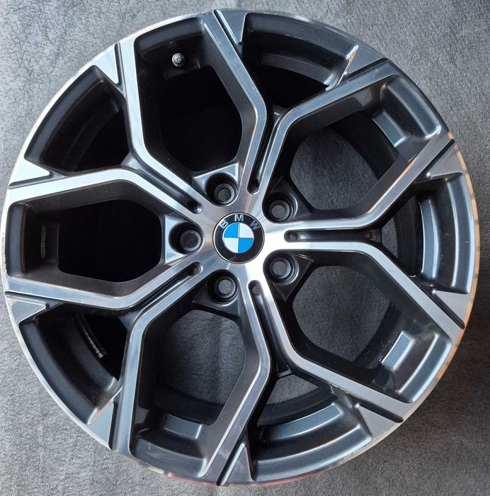 Felgi BMW styling 579 7,5"x18" ET51 5x112 czujniki