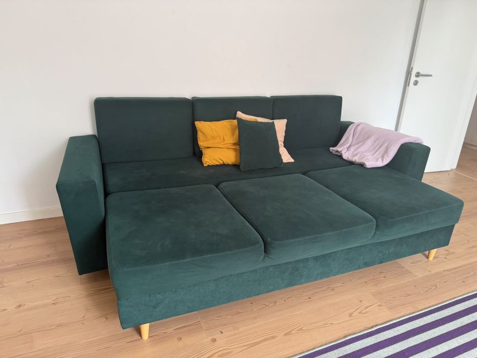 Sofá-cama em excelente estado – 460 €
