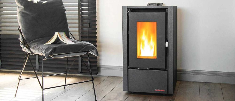 Piec na pellet z NADMUCHEM 7kw ogrzeje 30-70m2 CZYTELNY STEROWNIK