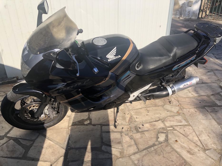 Honda cbr 1000f -94