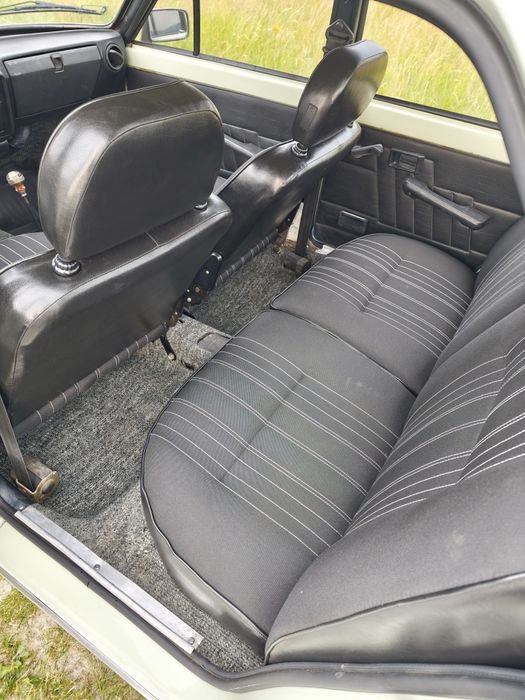 Skoda 105l 1988r