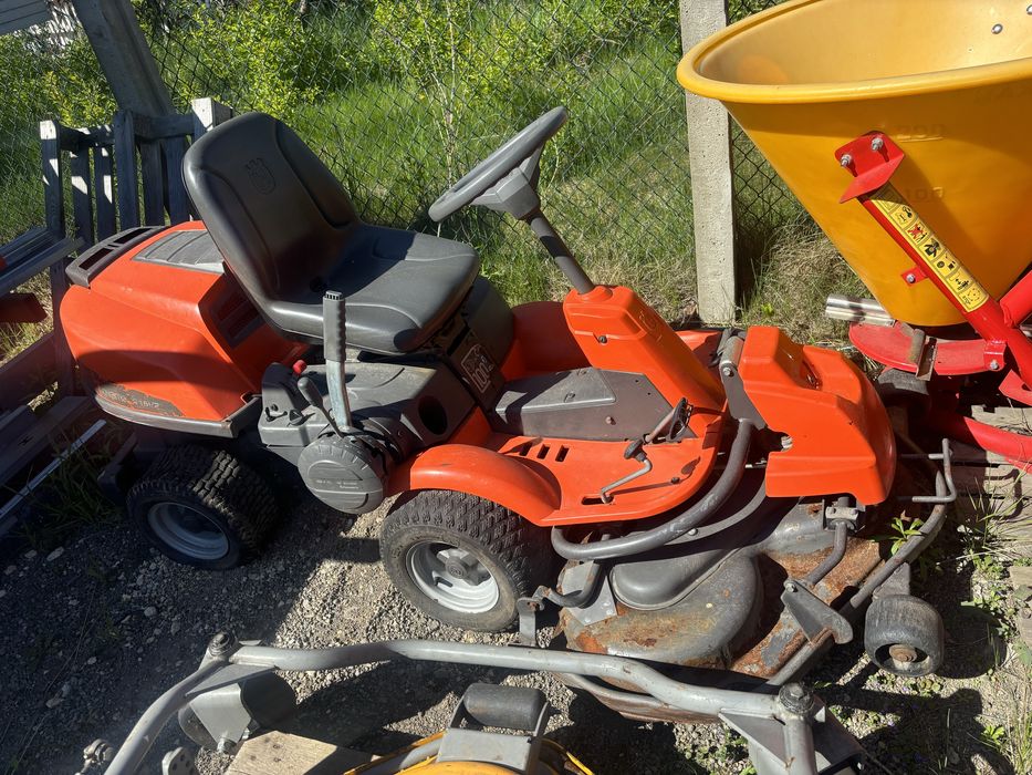 Husqvarna Rider R15V2 traktorek