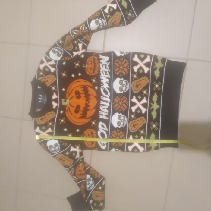 Sweter na Halloween na 134/140 cm