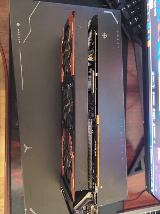 Продам видеокарту GTX 1070 8gb