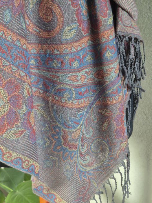 Szal z kaszmirem 185 cm × 70 cm