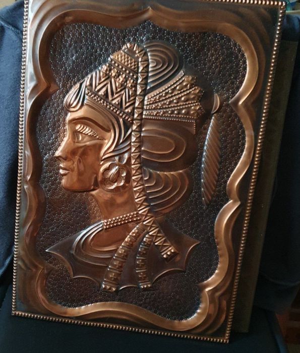 Металлические картины (две)