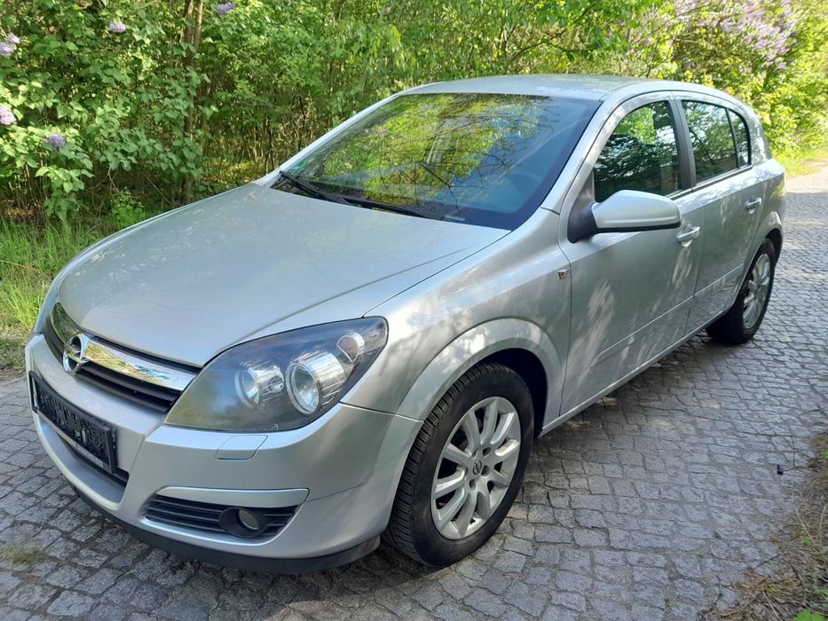 Opel astra 1.8 benzyna 2005r