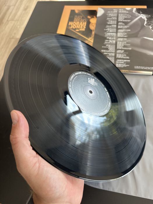 Norah Jones - Day Breaks 2016 Vinyl