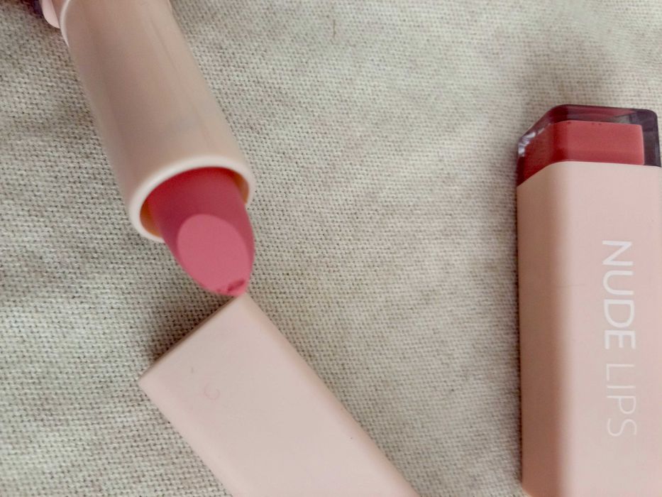 Матова помада LCF nude lips