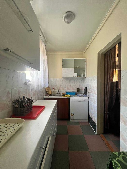 Оренда комерційного приміщення, 592 м², с. Солуки