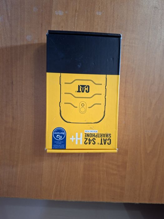 Продам смартфон катерпиллер