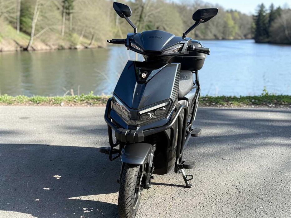 Електроскутер Oscar Sport GT-21 2500W 72V 30Ah LiFePO4 двомісний електробайк