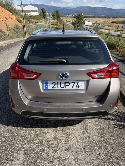 Toyota Auris Touring Sports  1.8 Hibrid  Executive c/ GARANTIA
