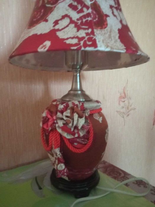 Лампа настільна декоративна