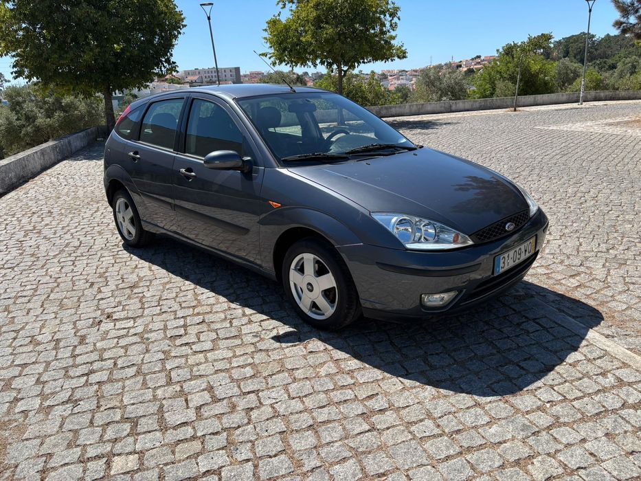 Ford Focus 1.4 X trend foto 3