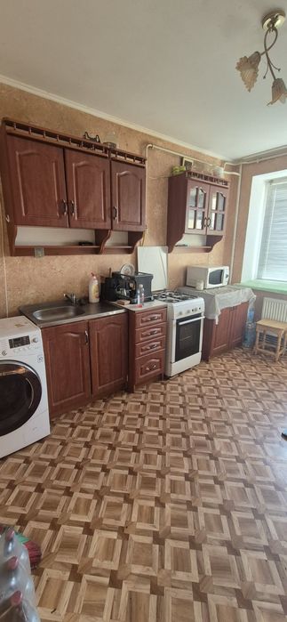 здам 2 кімнатну квартиру на ЗСУ з автономним опаленням вид на озеро велика кухня та кімната
