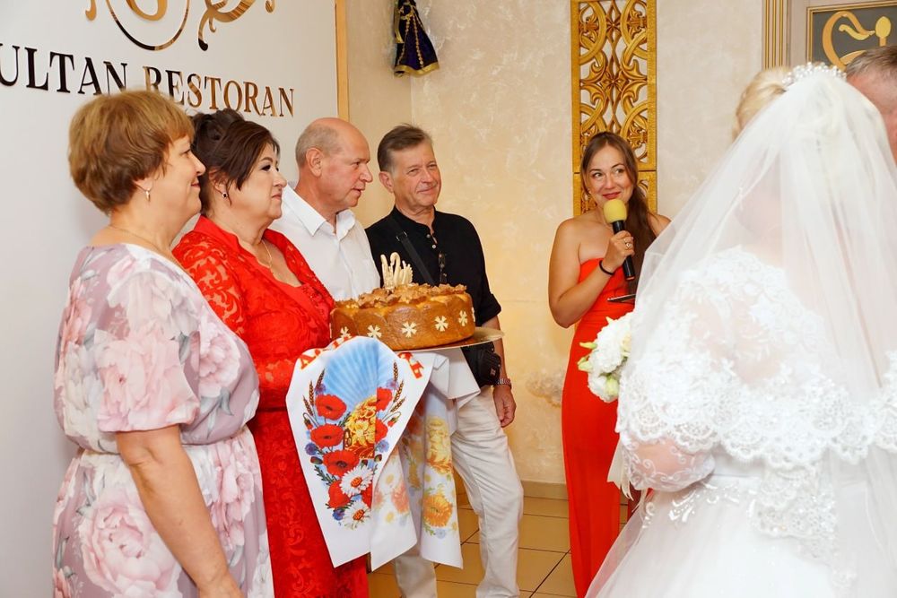Ведуча Ведучий Тамада Дніпро. Випускний.Весілля Ювілей Перший рік