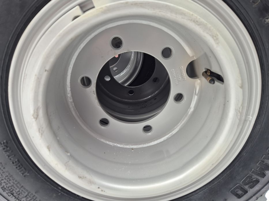 Opony kola 27x10-12  250/75-12