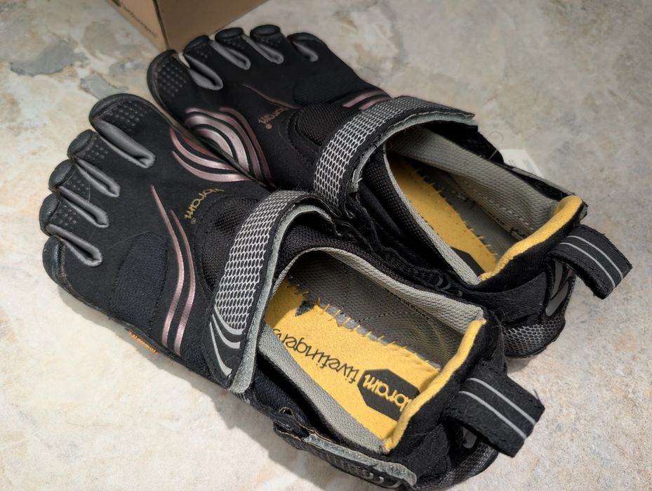 Fivefingers V-Run, KMD