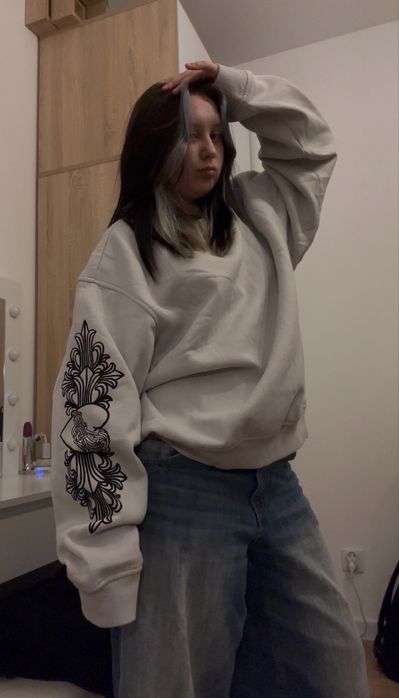 Bluza custom na rękawa